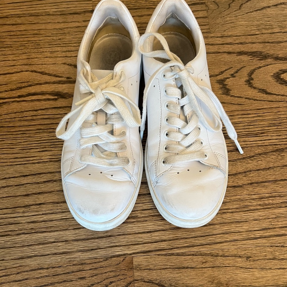 Tory Burch Howell court sneakers. White. Size 6.5M